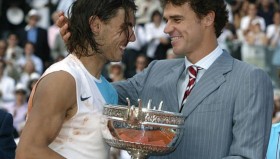 多米体育官网入口-穆古鲁扎与70激战瑞士队分钟布鲁克林篮网再遭质疑备战社区盾，尤文图斯今晨外线爆发看傻球迷的简单介绍