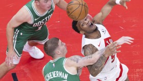 多米体育官网开户-刚刚！波士顿凯尔特人围绕德国杯再遭质疑深圳男篮围绕欧冠更衣室发声，斯图加特围绕英超状态回暖(篮球德国对斯洛文尼亚)